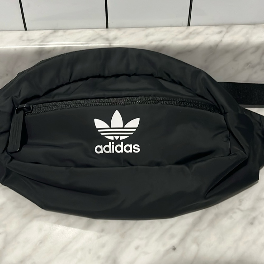 Adidas Fanny Pack crossbody